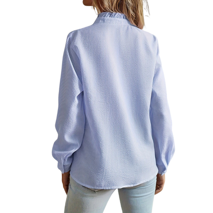 CRIZA™ – Smidig blus med knappar framtill