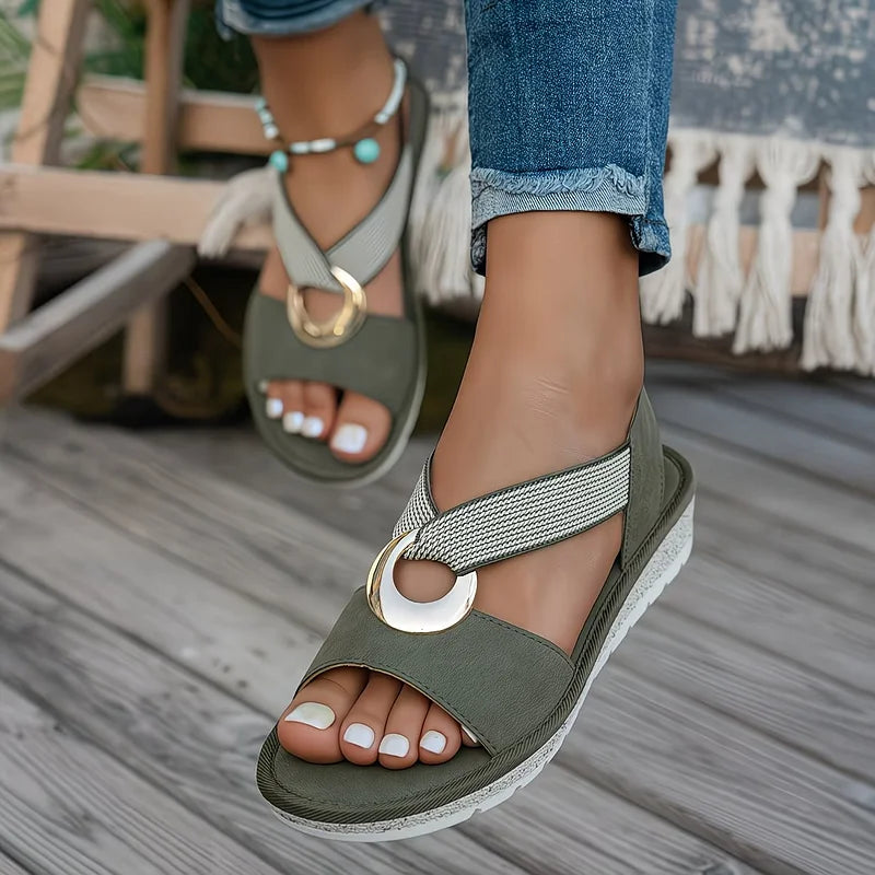Emilia - Platta sandaler med spänne