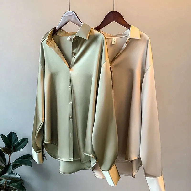 FLORENCE™ | Silkeslen långärmad blus