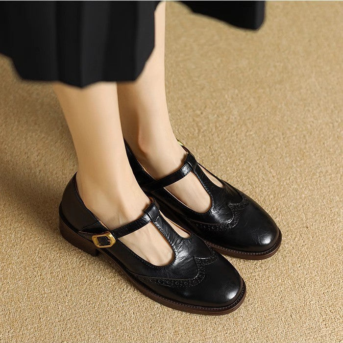 Ysolenne | Eleganta T-Bar Mary Janes