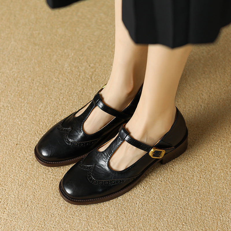 Ysolenne | Eleganta T-Bar Mary Janes