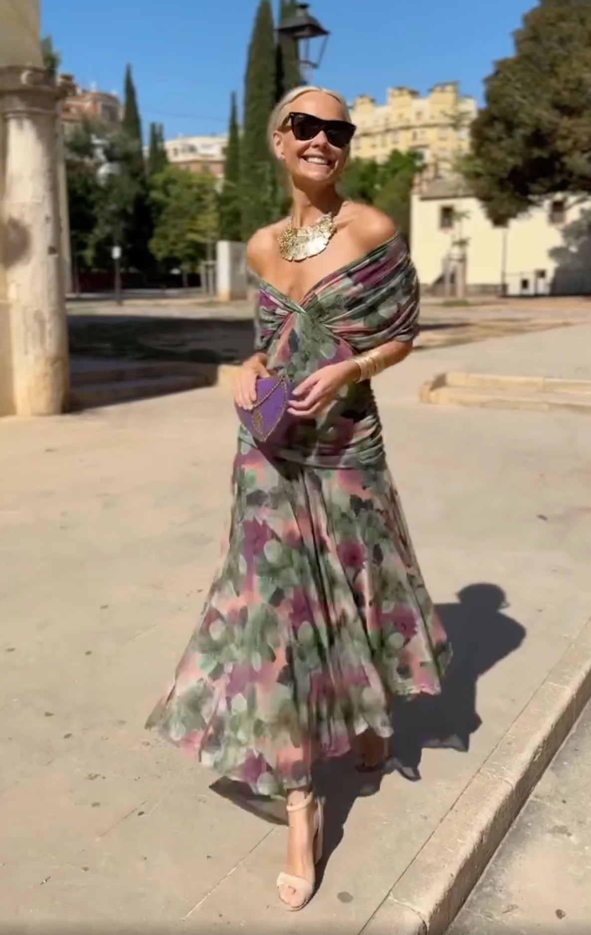 Kelsey - Elegant Färgglad Klänning