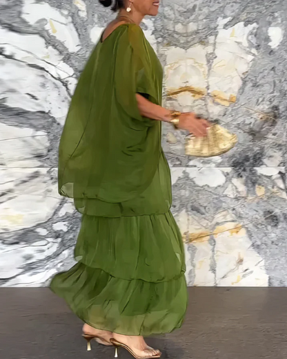 Mila - Elegant Böljande Maxiklänning