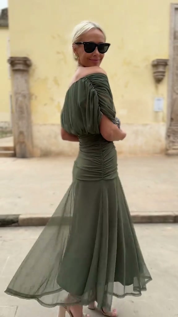 Jade - Elegant Grön Klänning
